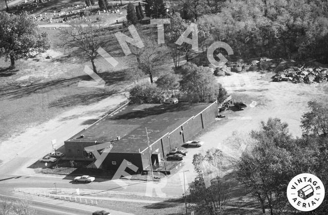 Snowdens Sunset Lanes - 1985 Aerial